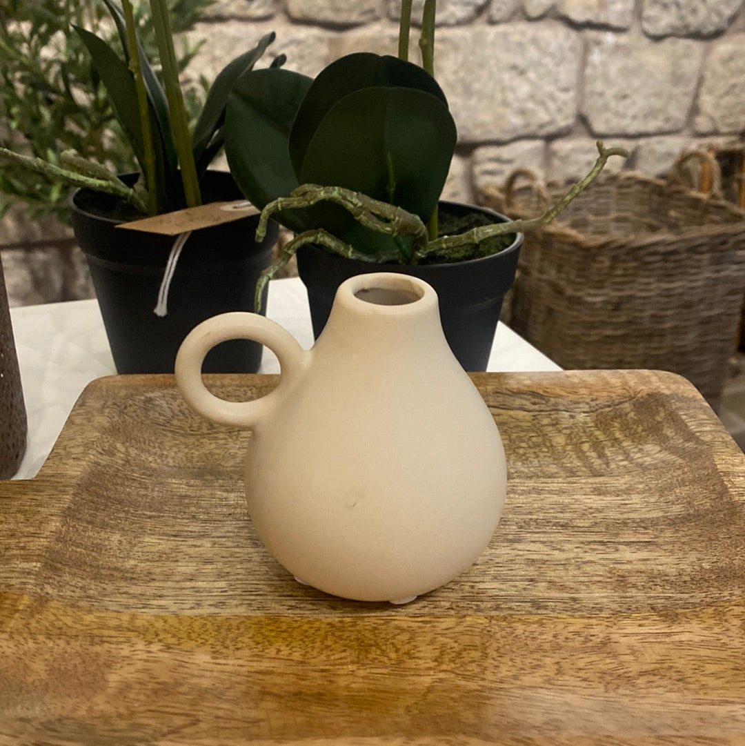 Mini Curved Vase