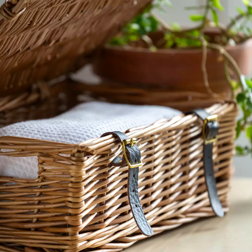 Traditional Lidded Basket