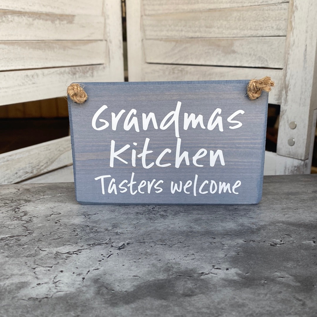 Grandmas Kitchen Plaque